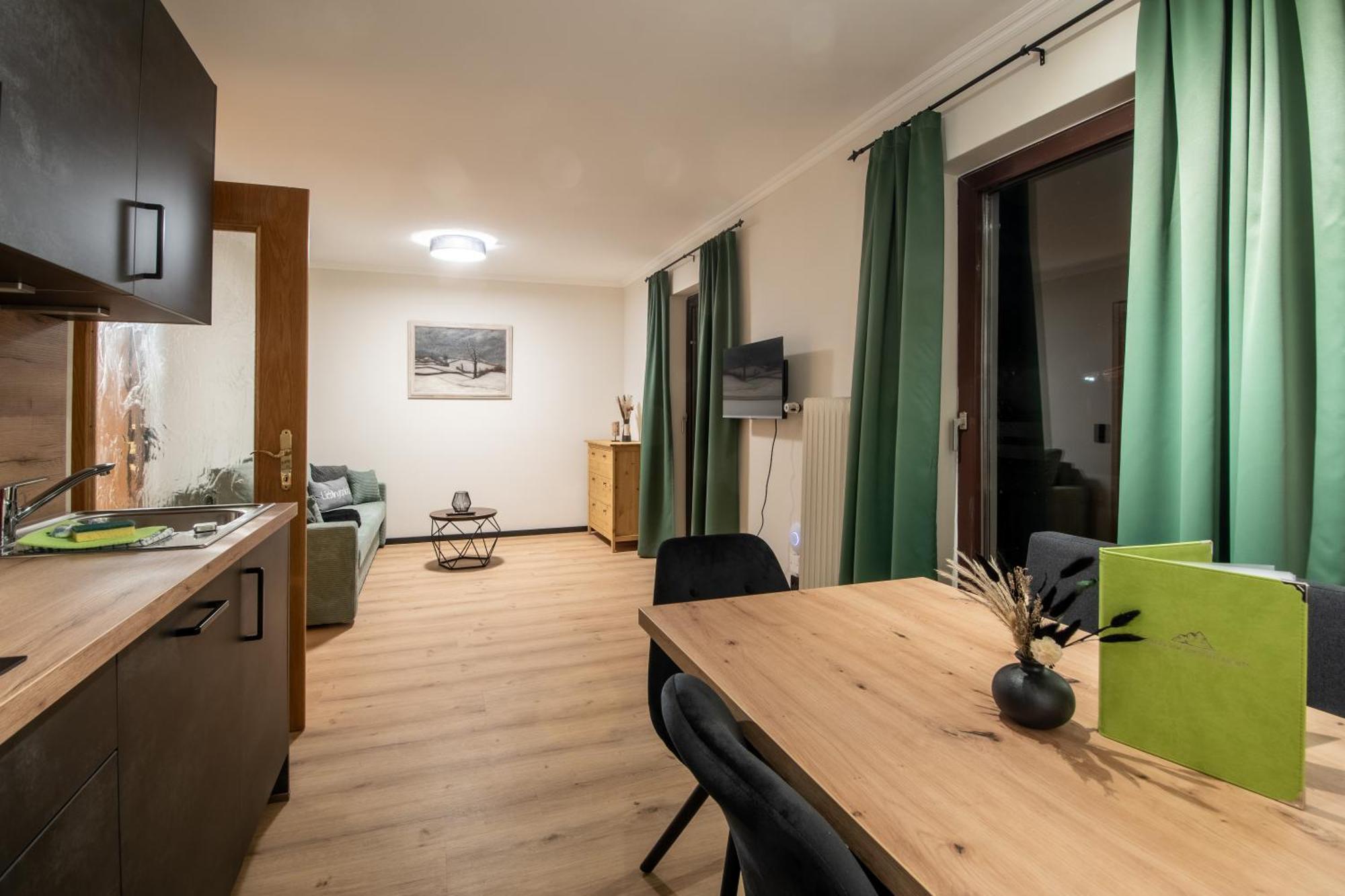 Bergblick Appartements Bad Gastein Esterno foto